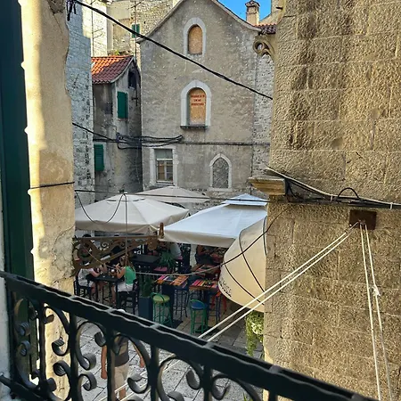 Harmony - Luxury Split