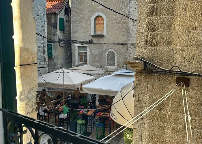 Harmony - Luxury Split